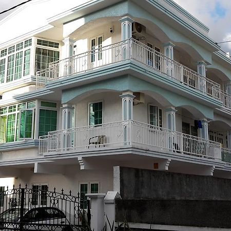 Residence Lasenza Apartment Flic en Flac Екстер'єр фото